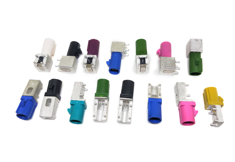 FAKRA連接器自動組裝機的介紹、工作原理和使用注意事項