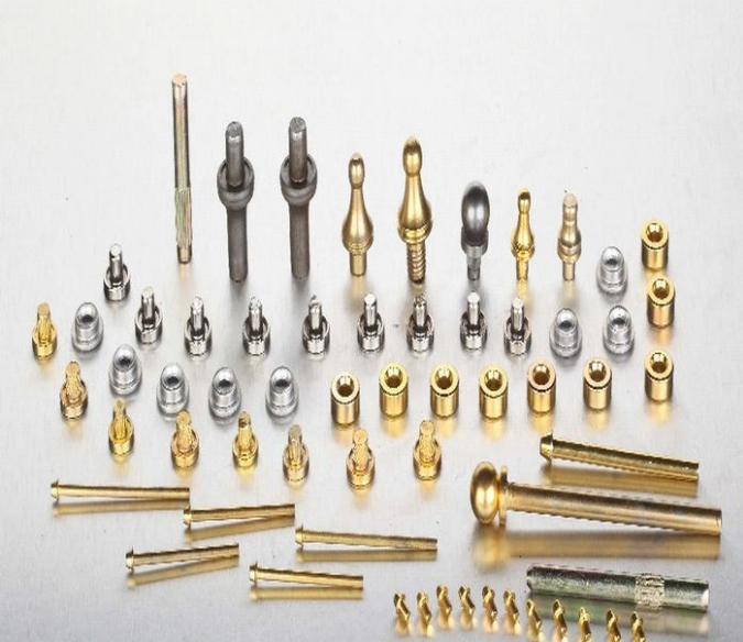 鉚接機(jī)非標(biāo)自動(dòng)化設(shè)備的結(jié)構(gòu)、工作原理及用途