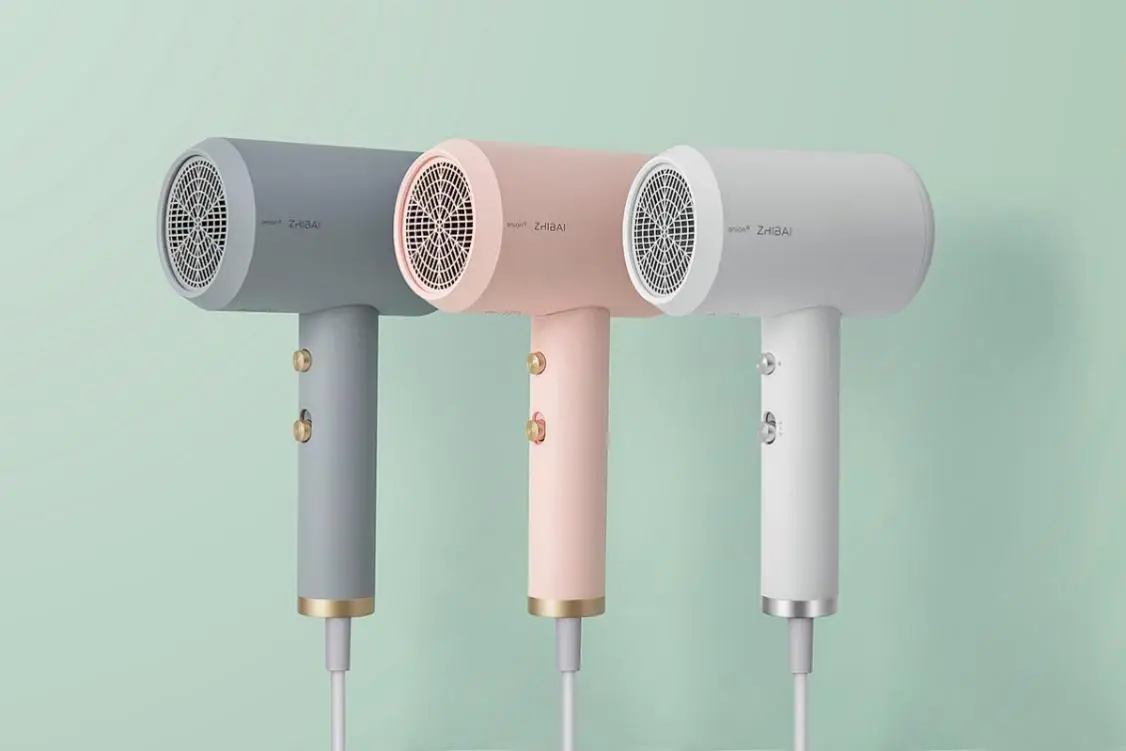 吹風(fēng)機(jī)非標(biāo)自動(dòng)化設(shè)備：結(jié)構(gòu)、使用注意事項(xiàng)及工作原理