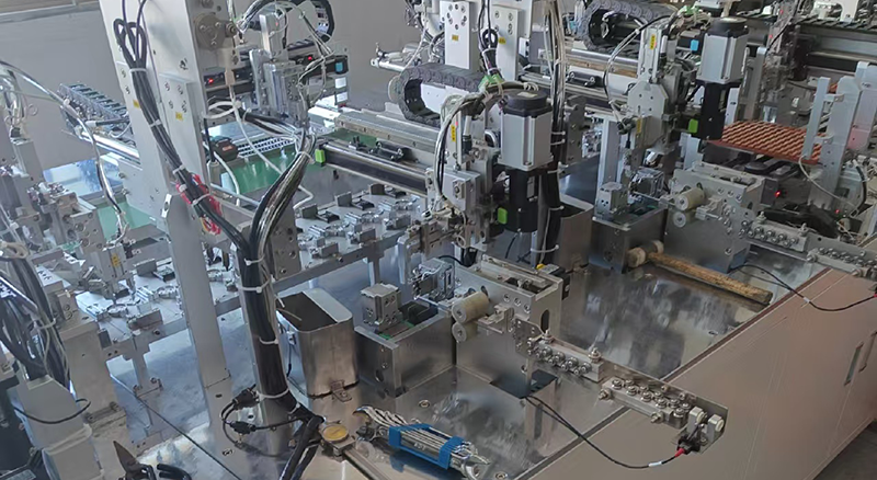 淺談精密組裝對(duì)位自動(dòng)化設(shè)備的應(yīng)用場(chǎng)景以及使用注意事項(xiàng)